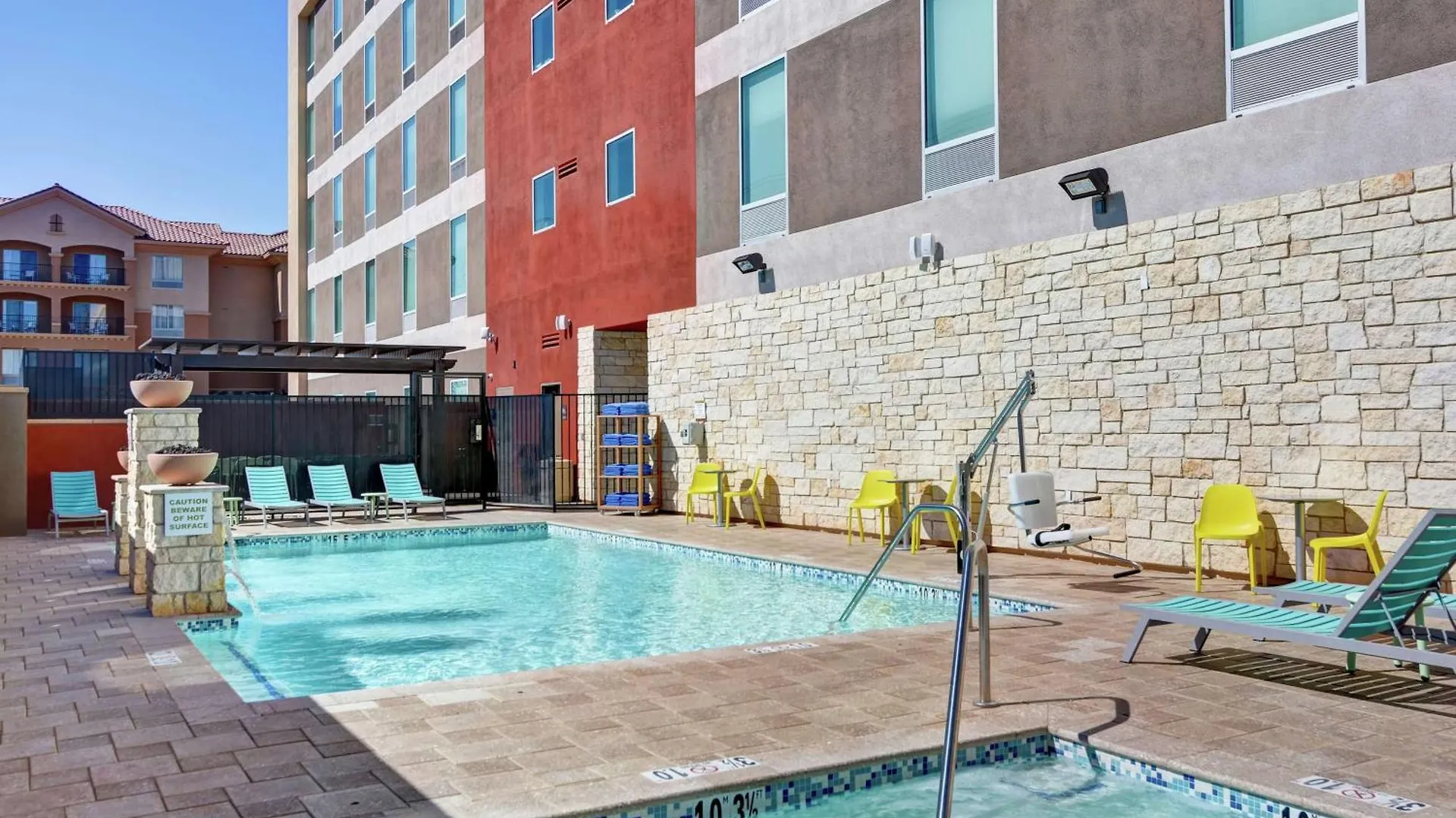 Home2 Suites By Hilton Las Vegas Strip South 3*,